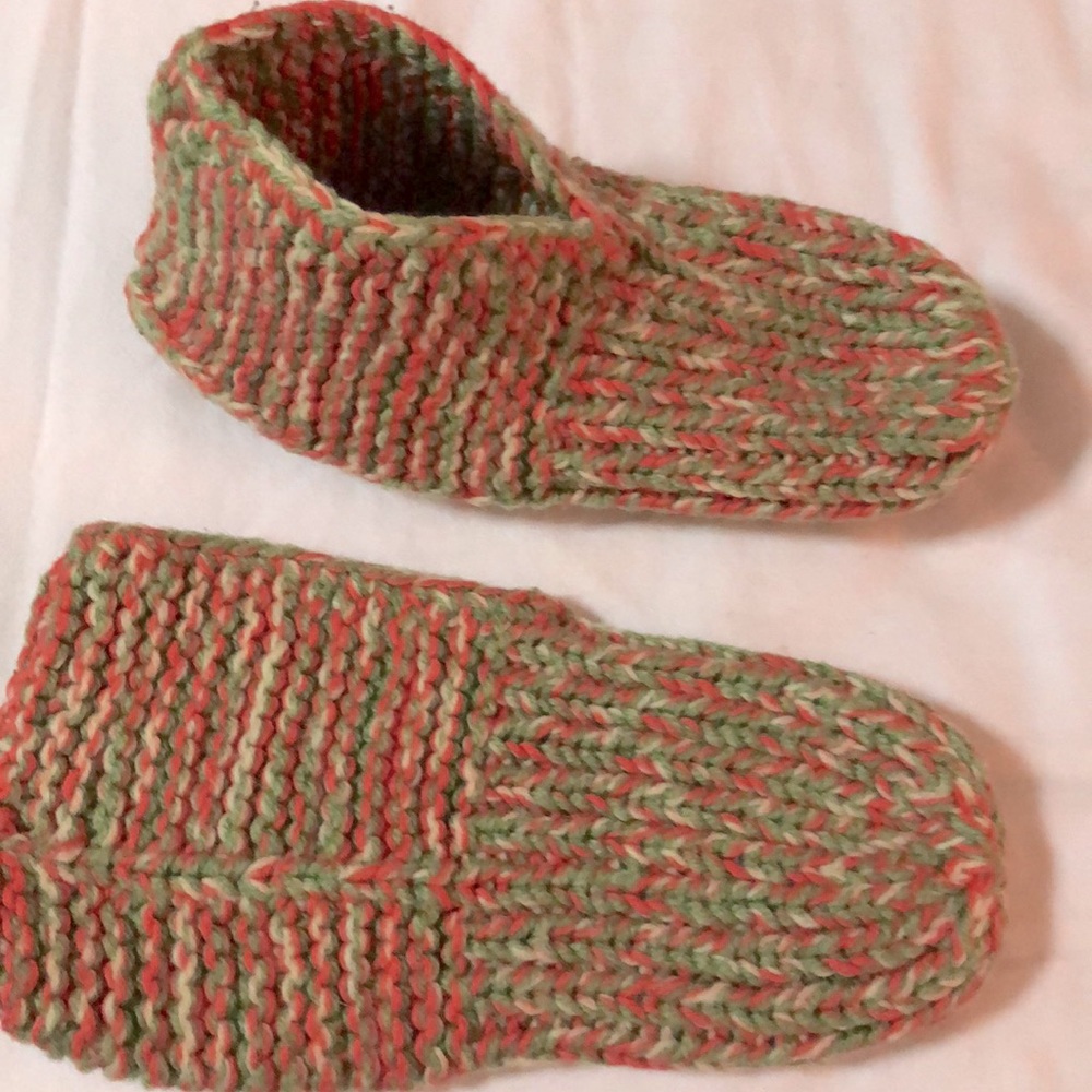 Hand Knitted Women’s Socks(indoor booties).